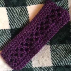 Cable stitch crochet headband